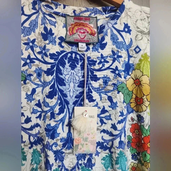 Johnny Was NWT Shellinay Favorite Short Crew Swing Shirt Tee Colorful Floral SM - Picture 8 of 11